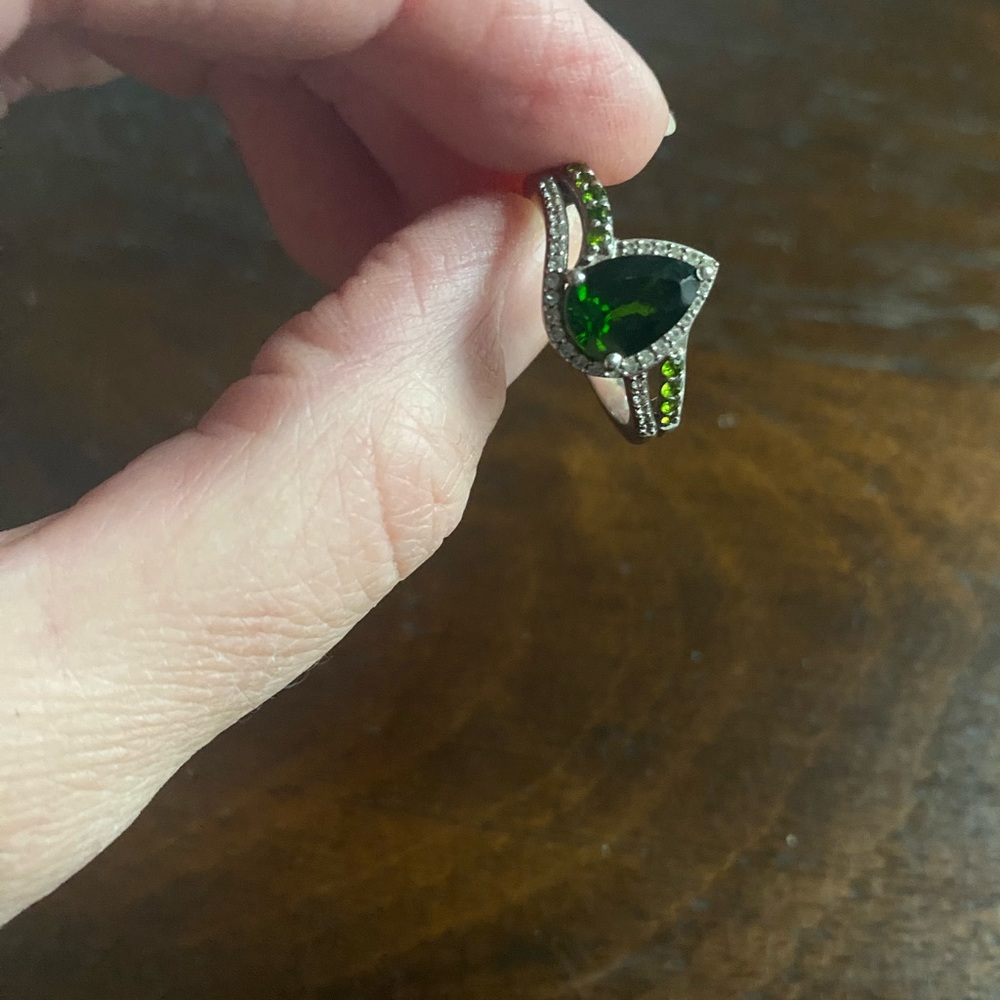 Teardrop sterling silver ring